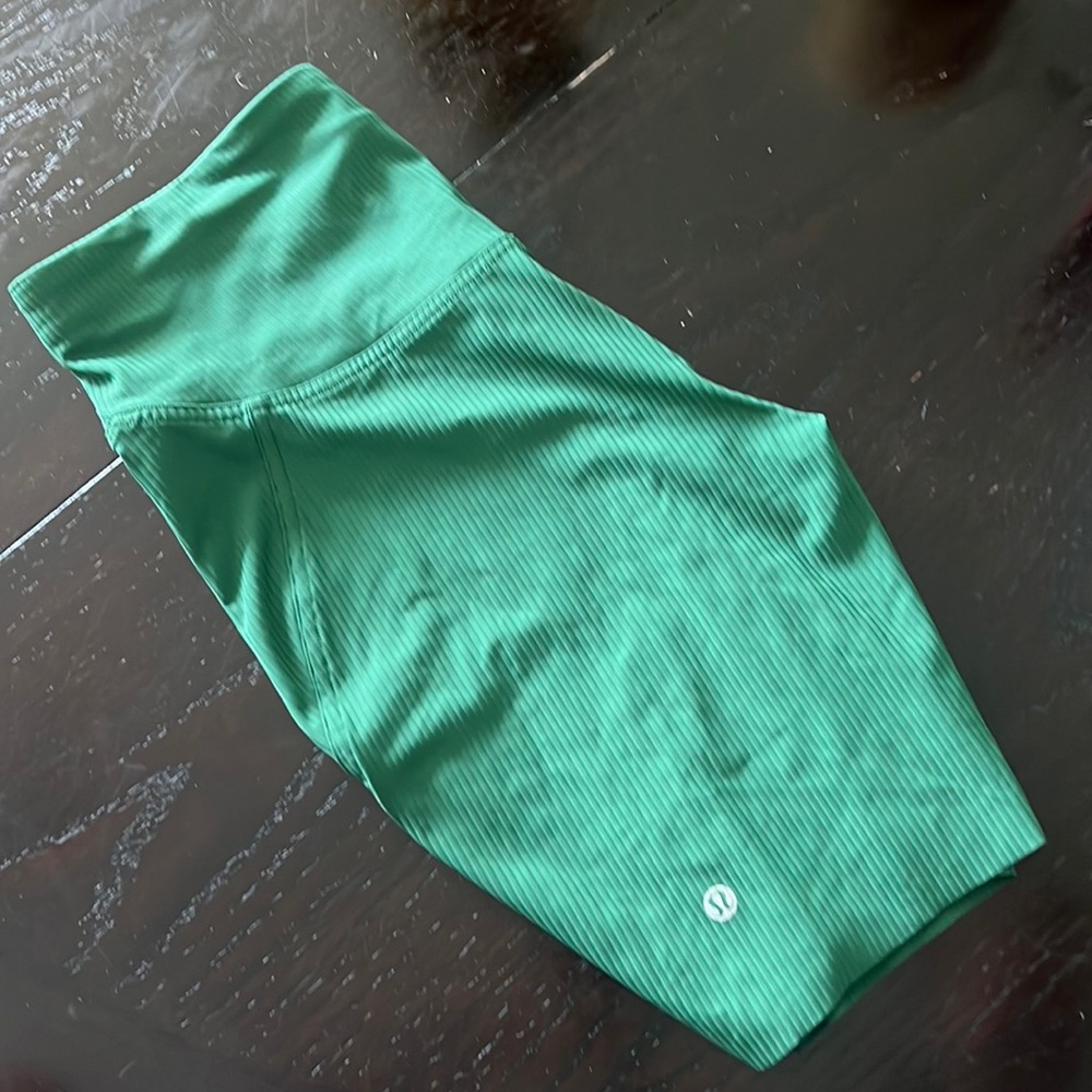 Lululemon base pace ribbed shorts